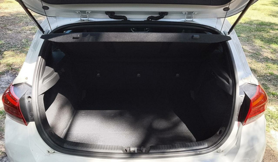 2024 MY25 Hyundai i30 PDe.V6  N Line Hatch Image 6