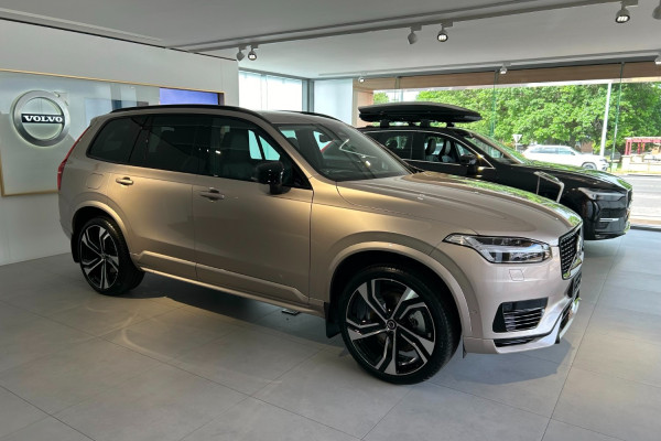 2023 Volvo XC90 L Series Recharge Ultimate T8 Plug-In Hybrid SUV