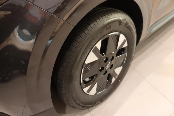 2026 MY27 Kia Carnival KA4 PE S HEV People Mover Image 3