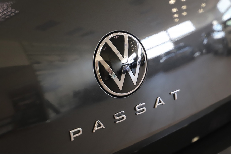 2021 Volkswagen Passat B8 140TSI Business Sedan