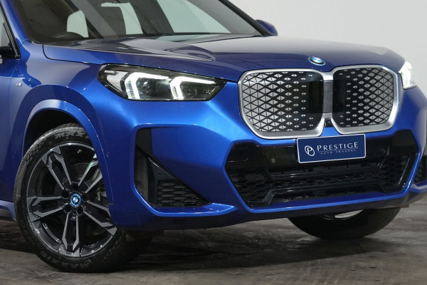 2024 BMW iX1 xDrive30 M Sport SUV image 2