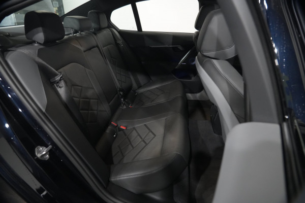 2025 BMW i5 eDrive40 M Sport Sedan image 28