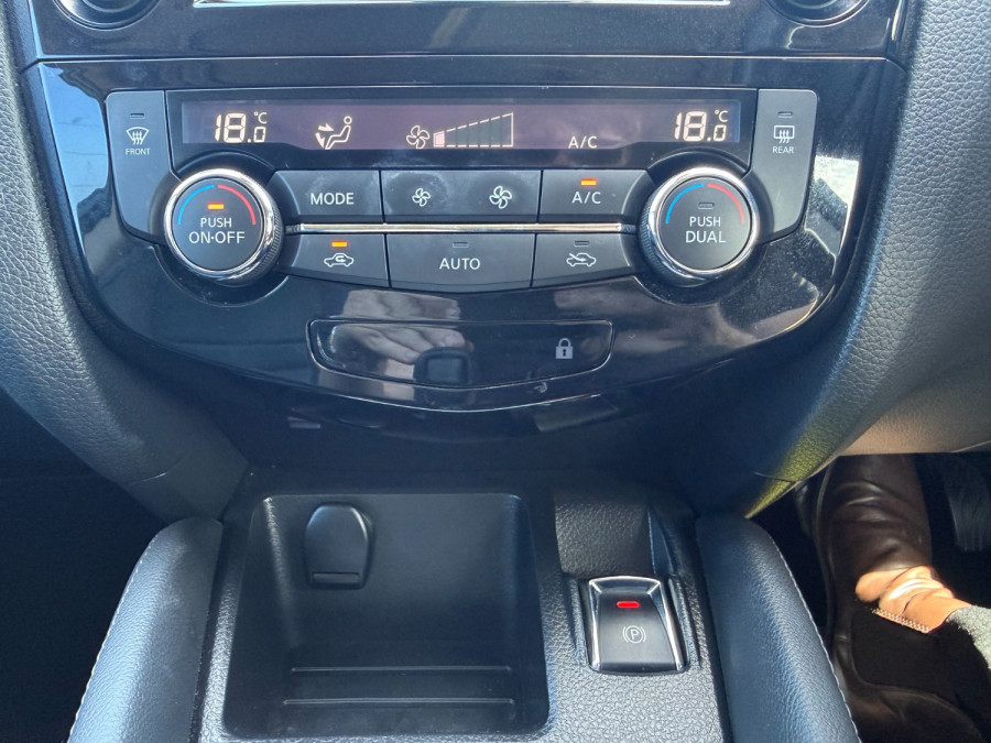 2017 Nissan QASHQAI J11 Ti SUV Image 21