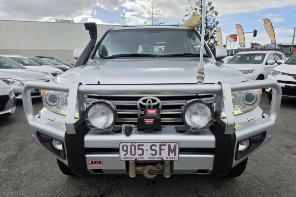 2012 MY10 Toyota LandCruiser VDJ200R Sahara SUV Image 4