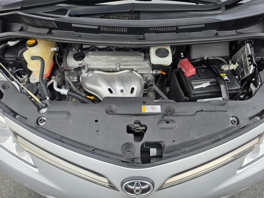 2016 Toyota Tarago ACR50R GLi People Mover Image 27