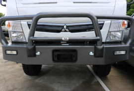 2019 Fuso Canter CREW CAB 4X4 CREW CAB 4X4 4wd