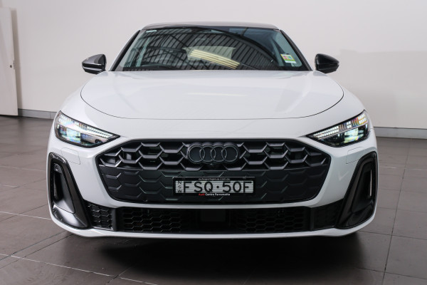 2025 Audi A5 B10 TFSI 150kW S line Sedan image 4