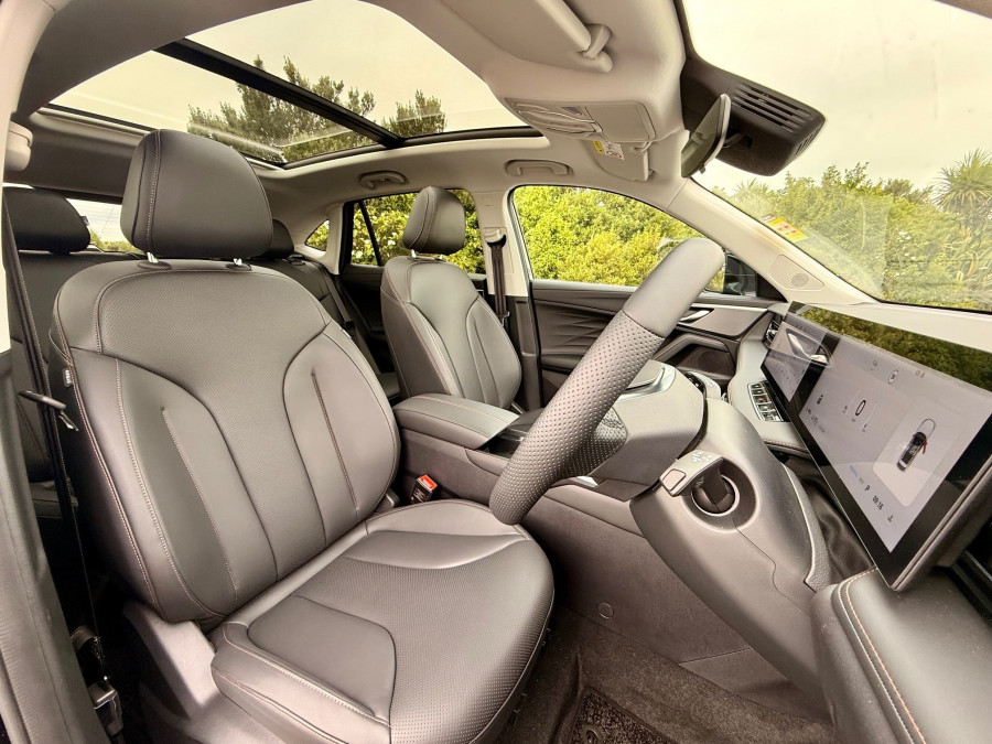 2026 MY25 MG HS AS33 Super Hybrid Essence SUV Image 10