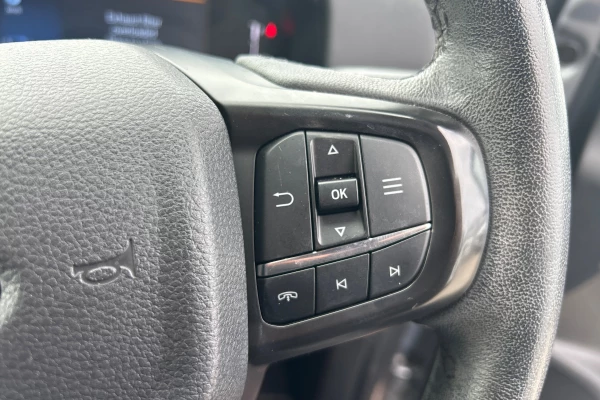 2022 Ford Everest UB Trend SUV Image 42