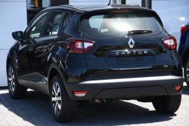 2018 Renault Captur J87 Zen Hatch Image 3