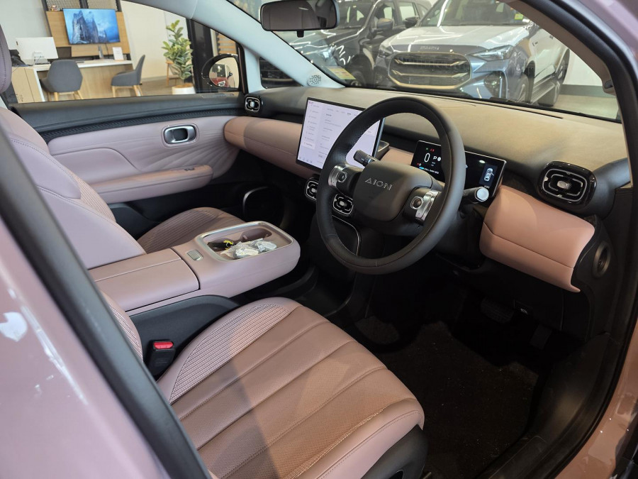 2026 AION AION UT No Series Premium Hatch Image 11