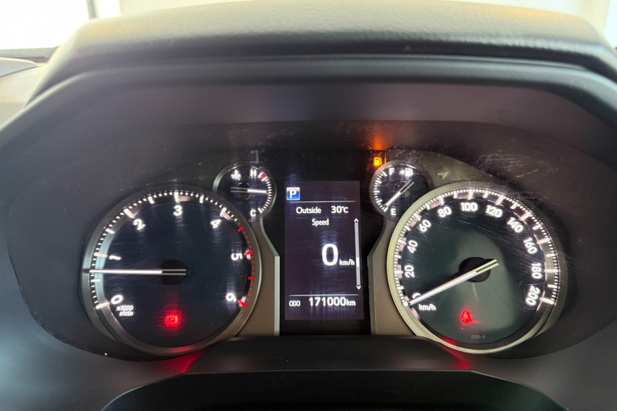 2018 Toyota LandCruiser Prado GDJ150R GXL SUV Image 18