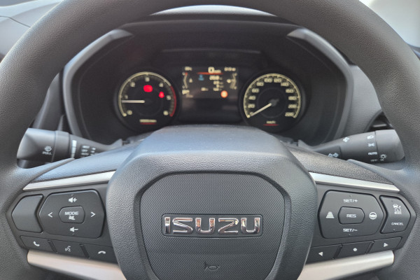 2026 Isuzu D-MAX RG SX Ute Image 11
