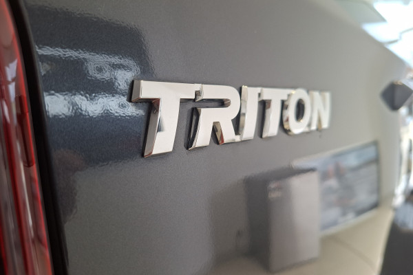 2022 Mitsubishi Triton MR GLX+ Ute Image 24