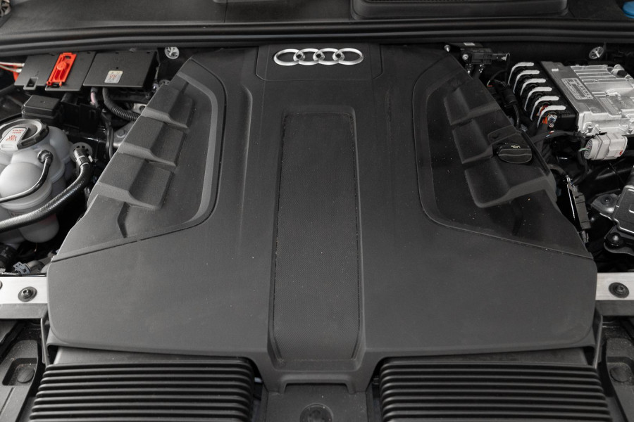 2025 Audi Q7 4M 50 TDI S line SUV