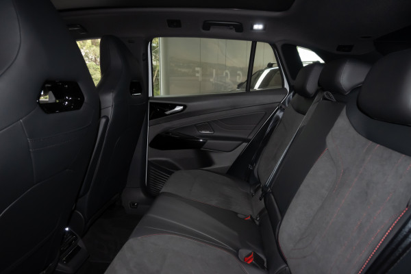 2025 MY25.5 Volkswagen ID. 4 E2 GTX SUV image 8