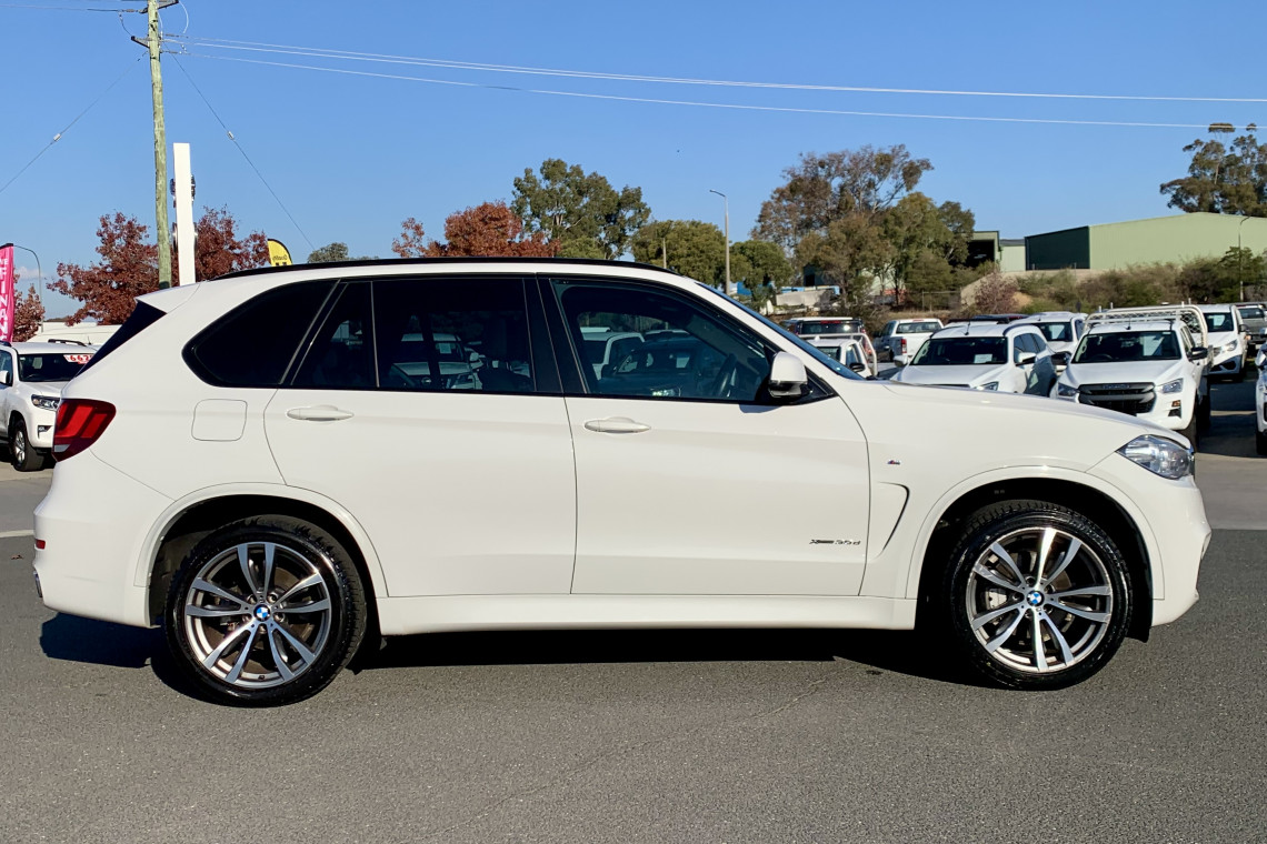 2018 BMW X5 F15 xDrive30d SUV Image 23