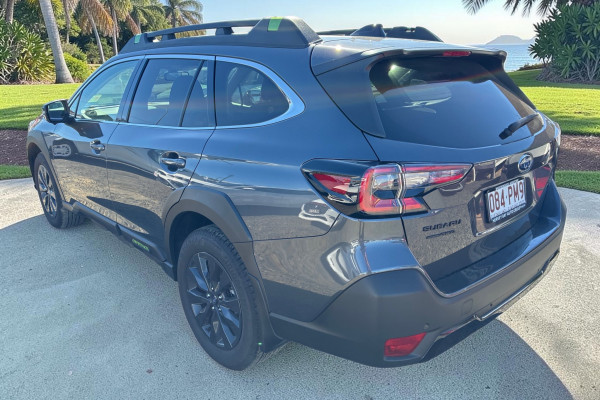 2025 Subaru Outback 6GEN AWD Sport XT SUV Image 6