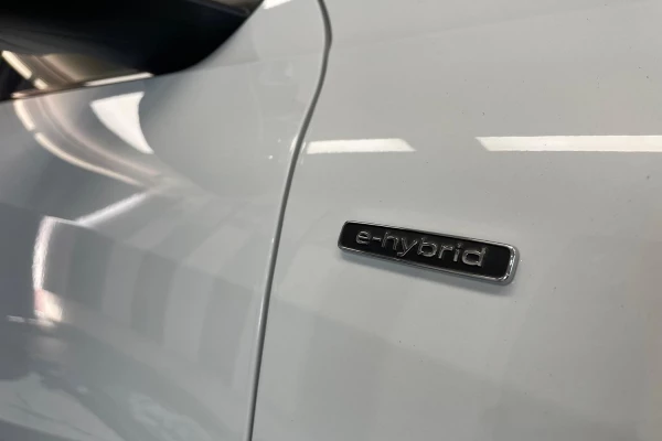 2026 MY25 Audi Q5 GU e-hybrid 270kW Hatch Image 9