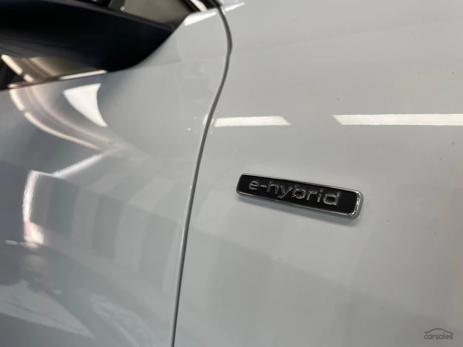 2026 MY25 Audi Q5 GU e-hybrid 270kW Hatch Image 9