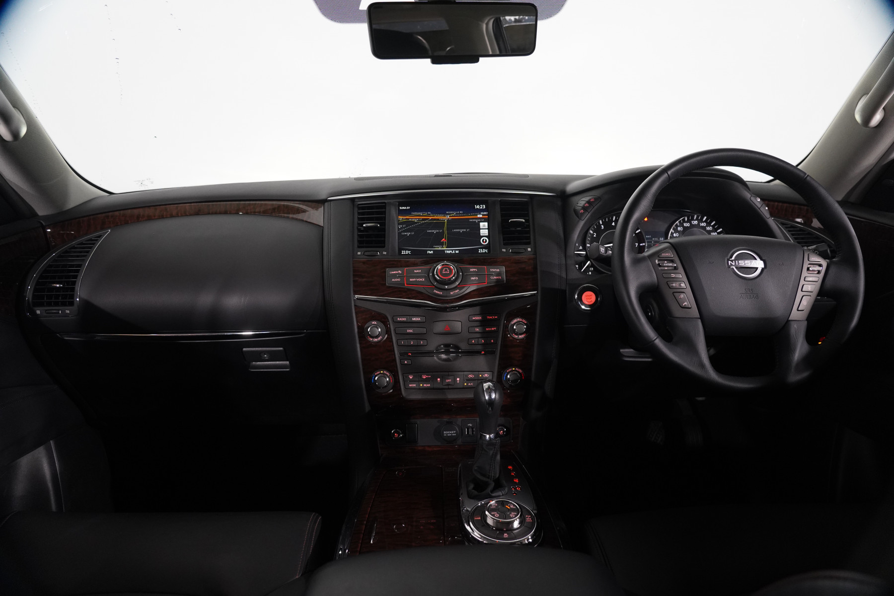 2024 Nissan Patrol Ti-L (4x4) SUV Image 13