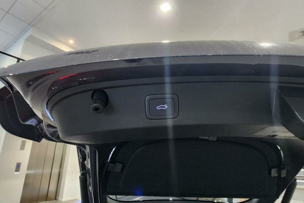 2025 MG MG7 IP42 Essence Sedan Image 14