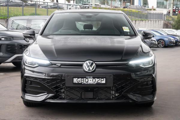 2025 Volkswagen Golf 8.5 110TSI R-Line Hatch Image 4