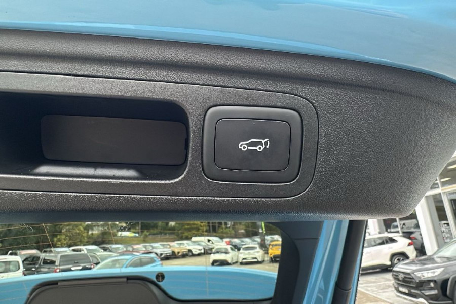 2024 MG HS SAS23 Essence SUV Image 11