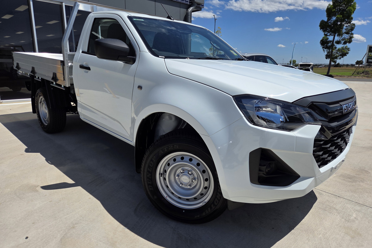 2026 Isuzu D-MAX RG SX High Ride Cab Chassis