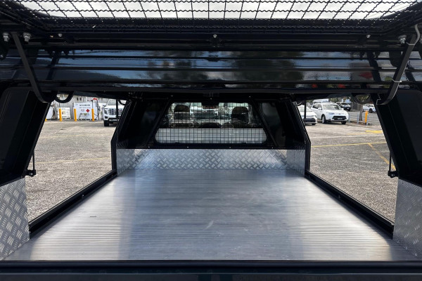 2026 MY25.5 Isuzu D-MAX RG SX Cab Chassis Image 3