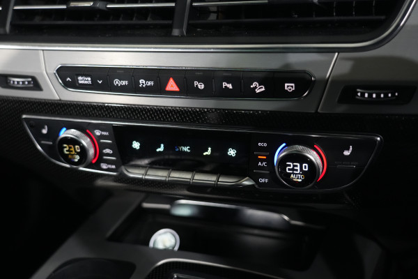 2019 Audi SQ7 TDI SUV Image 19