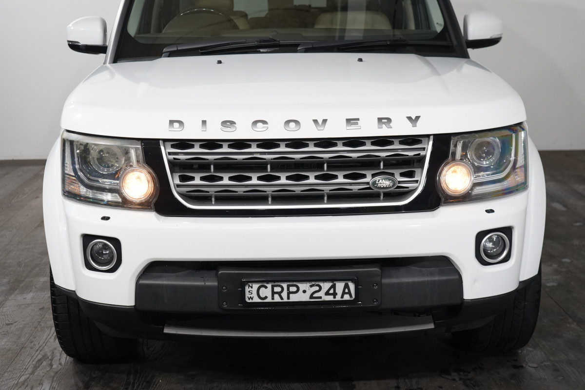 2014 Land Rover Discovery 3.0 Tdv6 SUV Image 3
