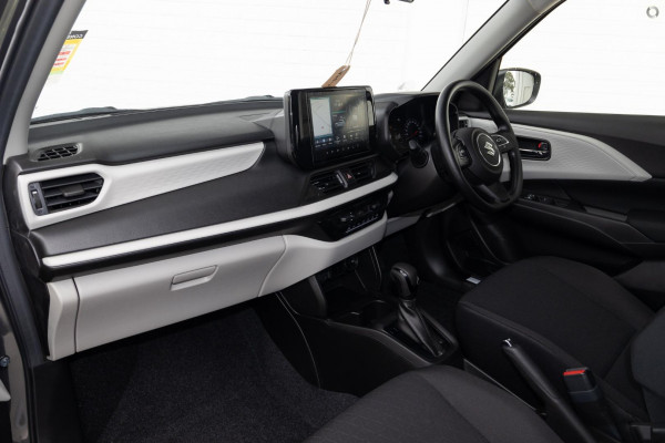 2026 Suzuki Swift UZ Hybrid Hatch Image 8
