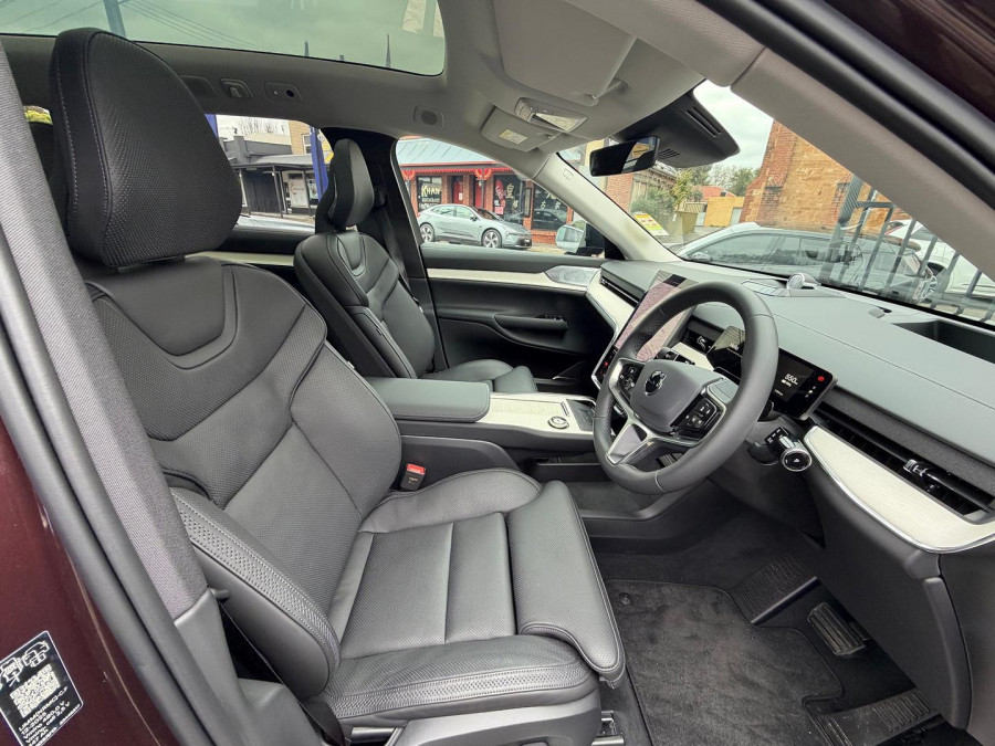2025 MY26 Volvo EX90  Ultra Twin Motor Performance SUV Image 12