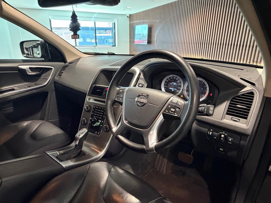 2013 Volvo XC60 DZ T5 Teknik SUV Image 12