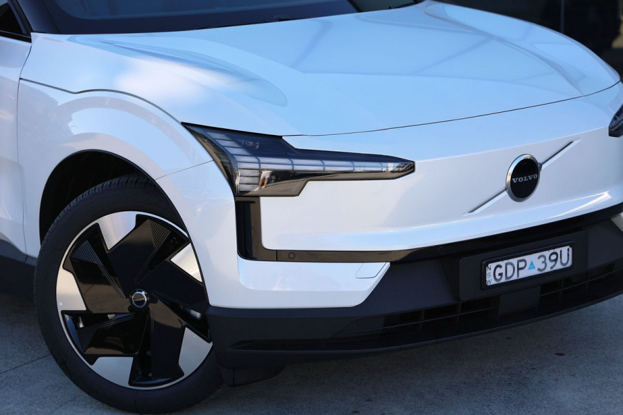 2026 MY27 Volvo EX30  Plus P5 Long Range SUV Image 2