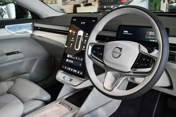 2026 Volvo ES90  Ultra Single Motor Sedan Image 5