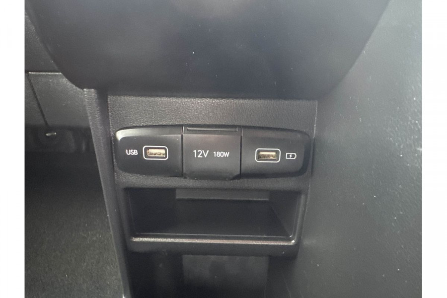 2021 MY22 Hyundai Staria Load US4.V1  Van Liftback Image 15
