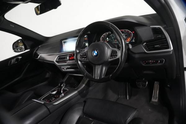 2021 BMW X5 xDrive30d SUV image 12