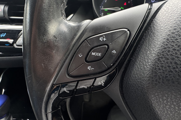 2019 Toyota C-HR NGX10R Koba SUV Image 23