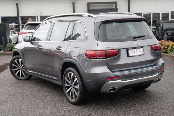 2022 Mercedes-Benz GLB-Class X247 GLB200 SUV image 2