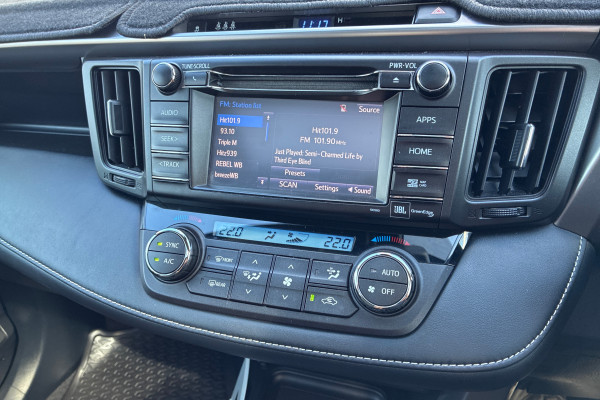 2018 Toyota RAV4 ASA44R Cruiser SUV Image 24