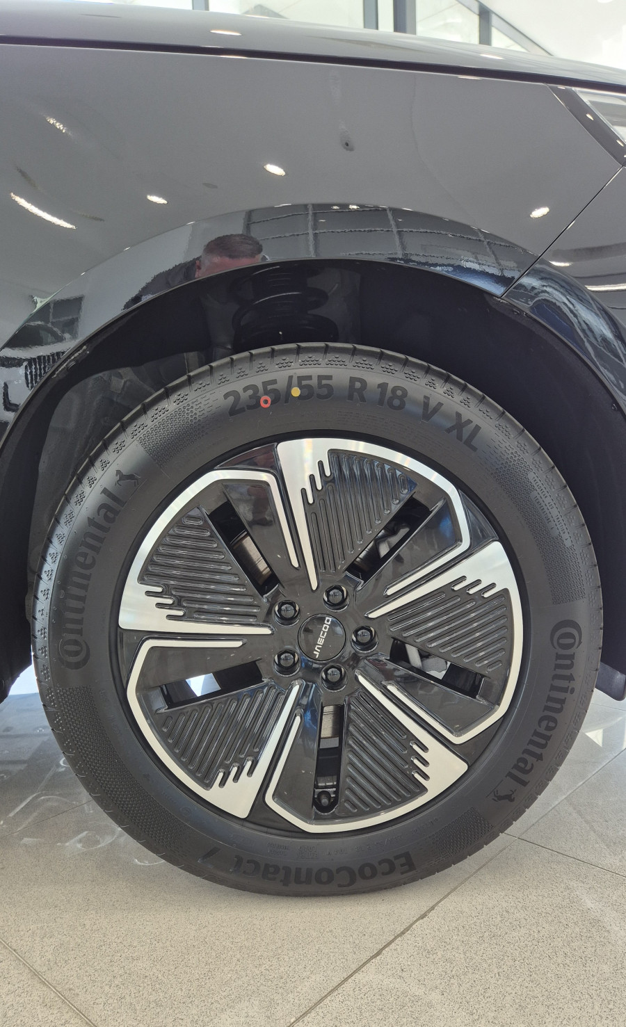 2026 Jaecoo J5  Summit SUV Image 11
