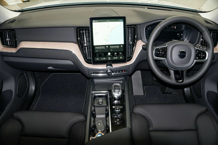 2026 Volvo XC60 UZ Plus B5 Bright SUV Image 5