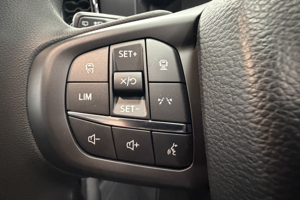 2026 MY26.5 Ford Everest UB Active SUV Image 29