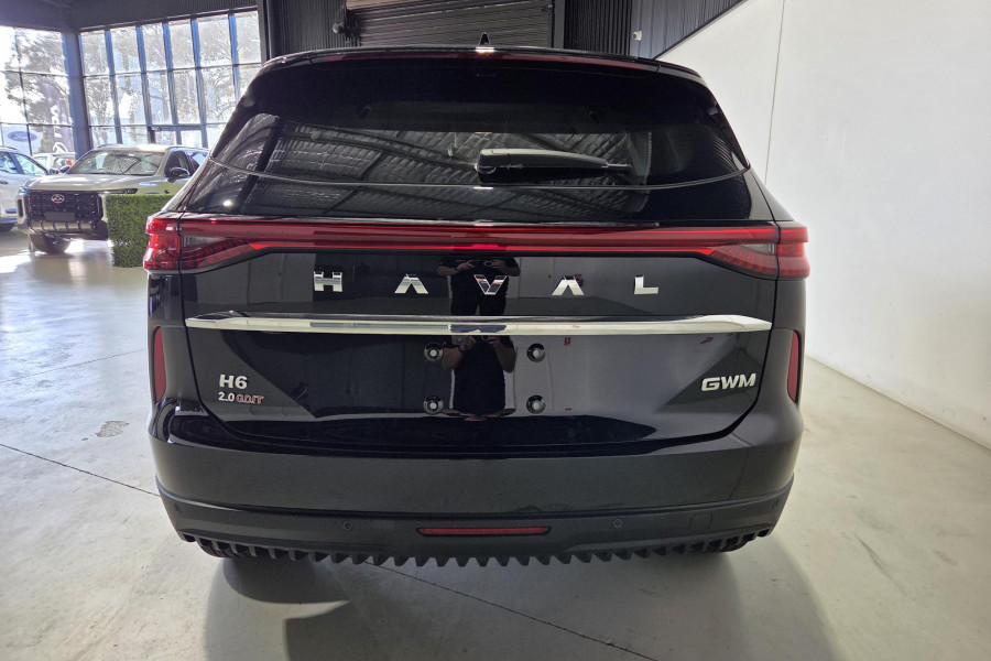 2025 GWM Haval H6 B01 Lux SUV Image 6