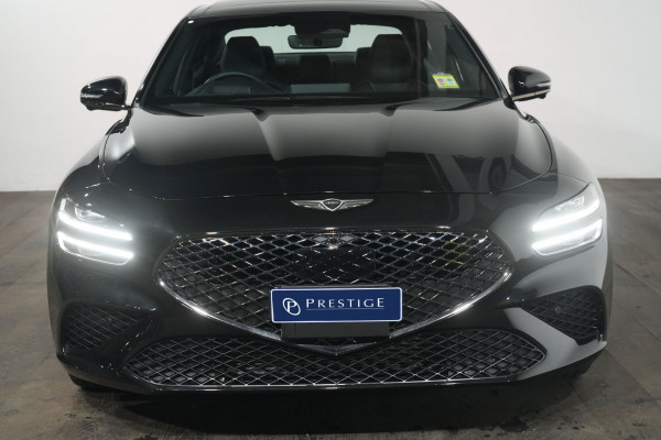 2025 Genesis G70 3.3t Sport Lux Sedan Image 3