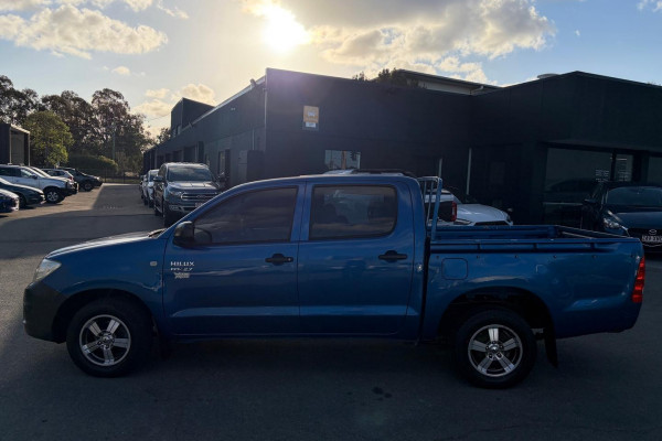 2009 MY10 Toyota HiLux TGN16R WorkMate Ute Image 11