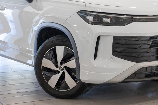 2025 Volkswagen Tayron R4 150TSI Life SUV Image 6
