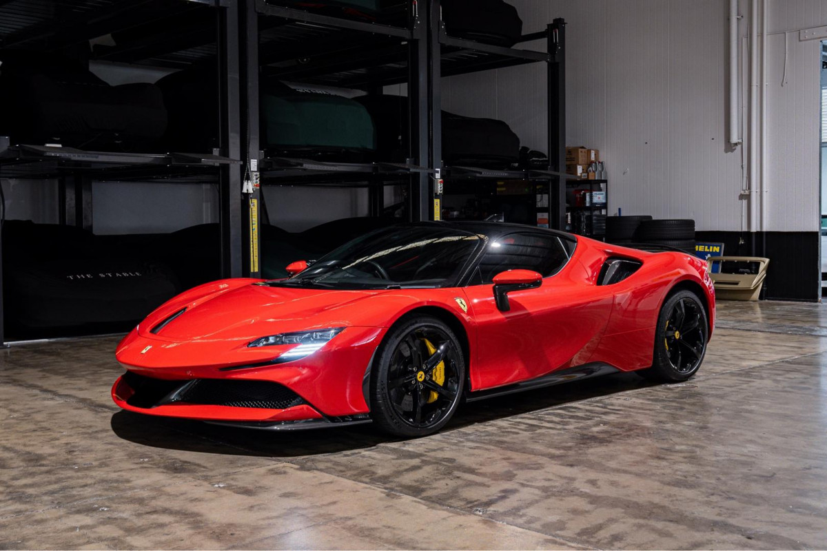 2023 Ferrari SF90 Stradale F154  Coupe